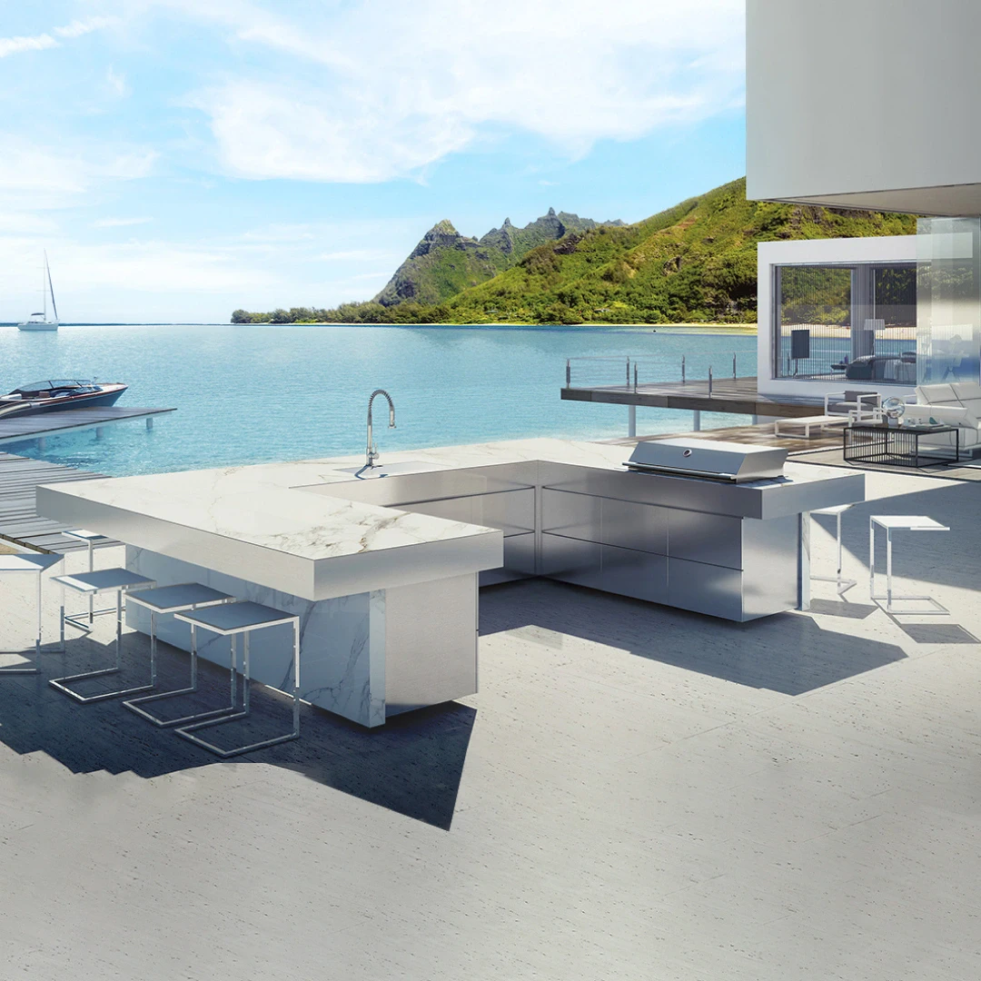 cocina exterior con barra de bar