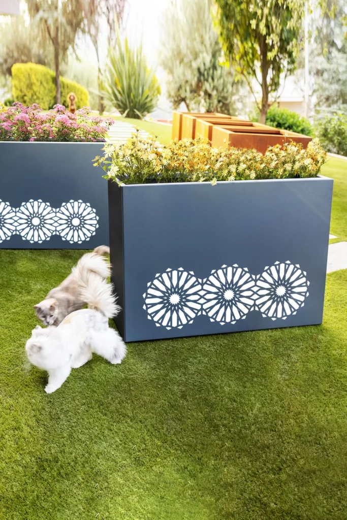 jardineras minimalistas exteriores