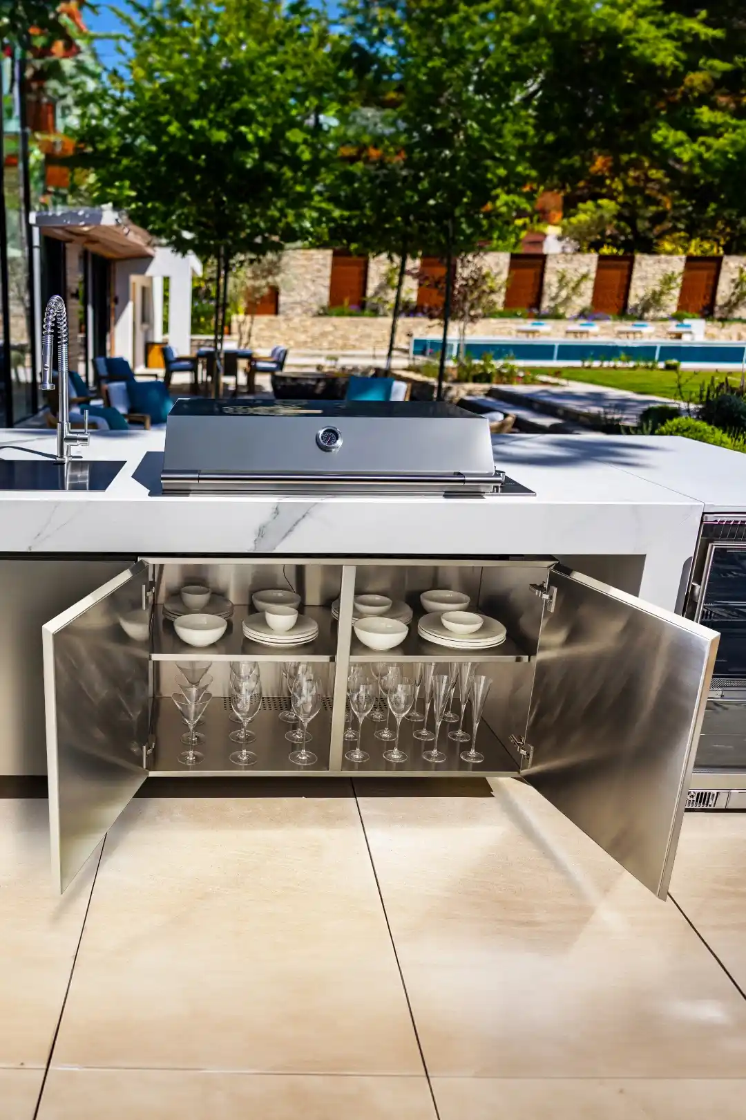 Cocina de Exterior: 9 Componentes que No Pueden Faltar 9