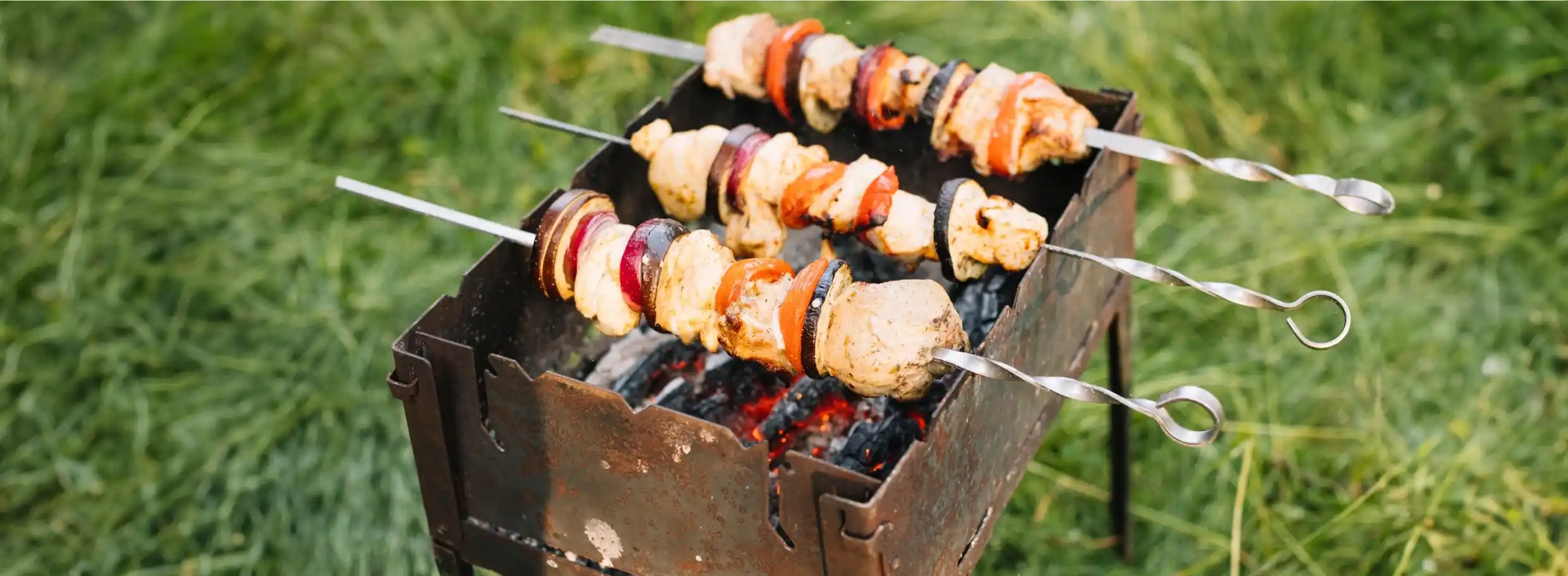 parrilla de barbacoa con oxido